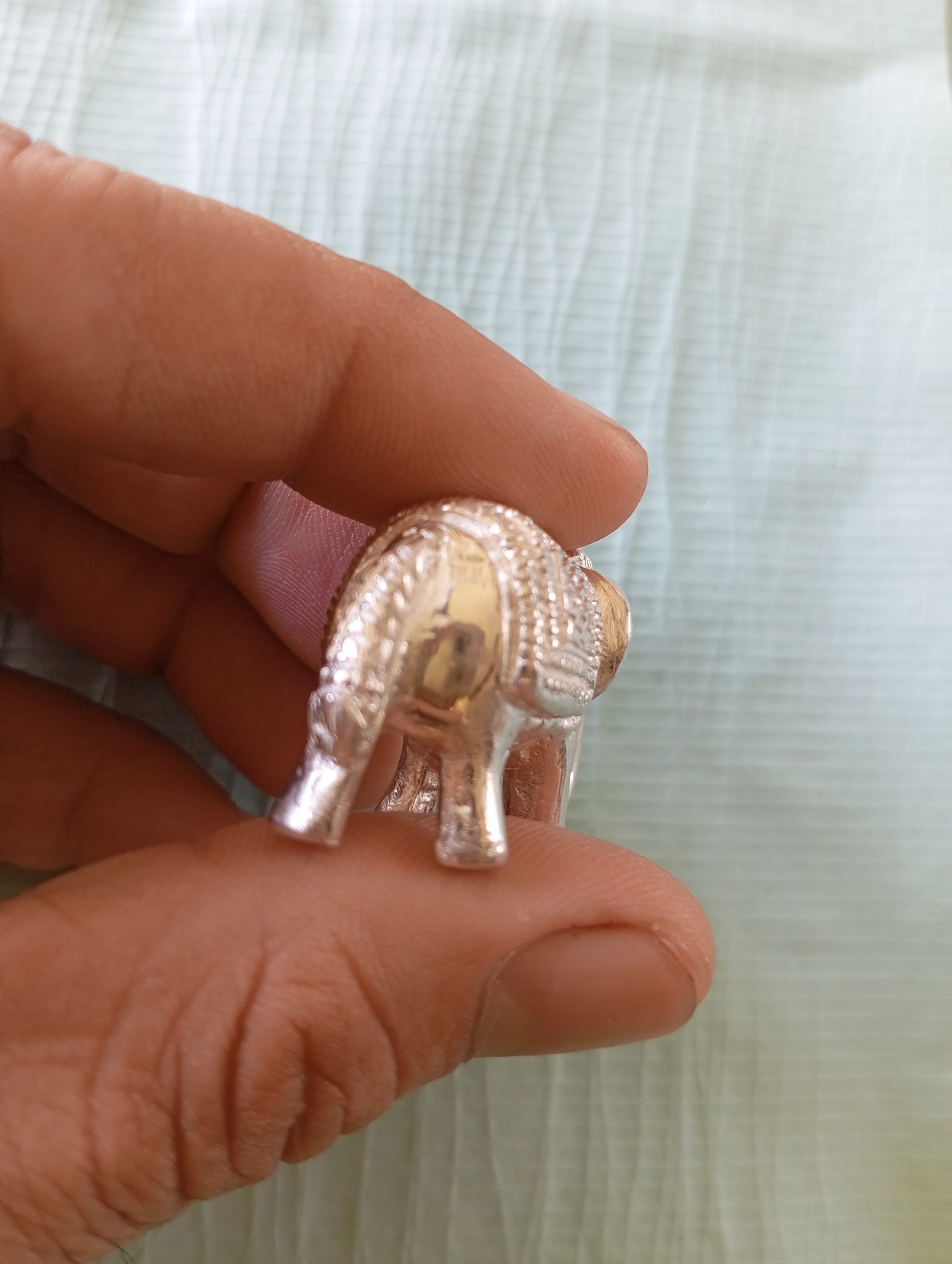 65 ग्राम शुद्ध चांदी (99.50%) से बना बिना जोड़ का हाथी ll pure silver jointless ELEPHANT ll with 99.50% hallmark - Image 9