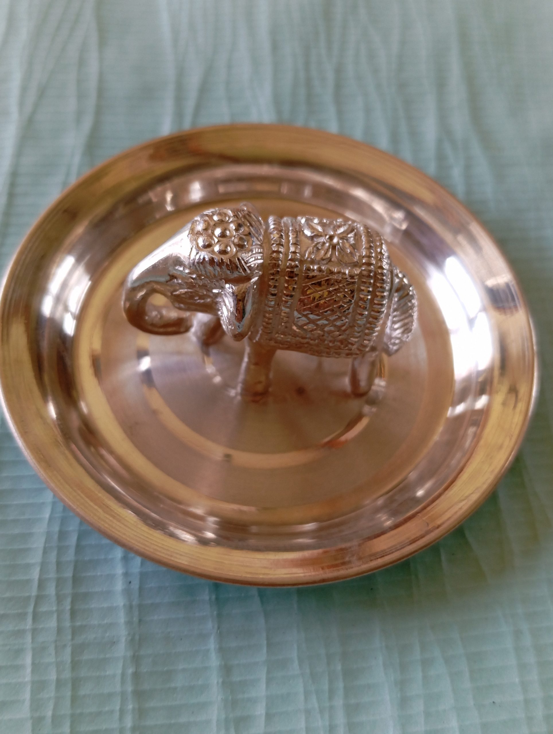 शुद्ध चांदी (99.50%)से बनी हुई प्लेट ll 20 gram - Image 2